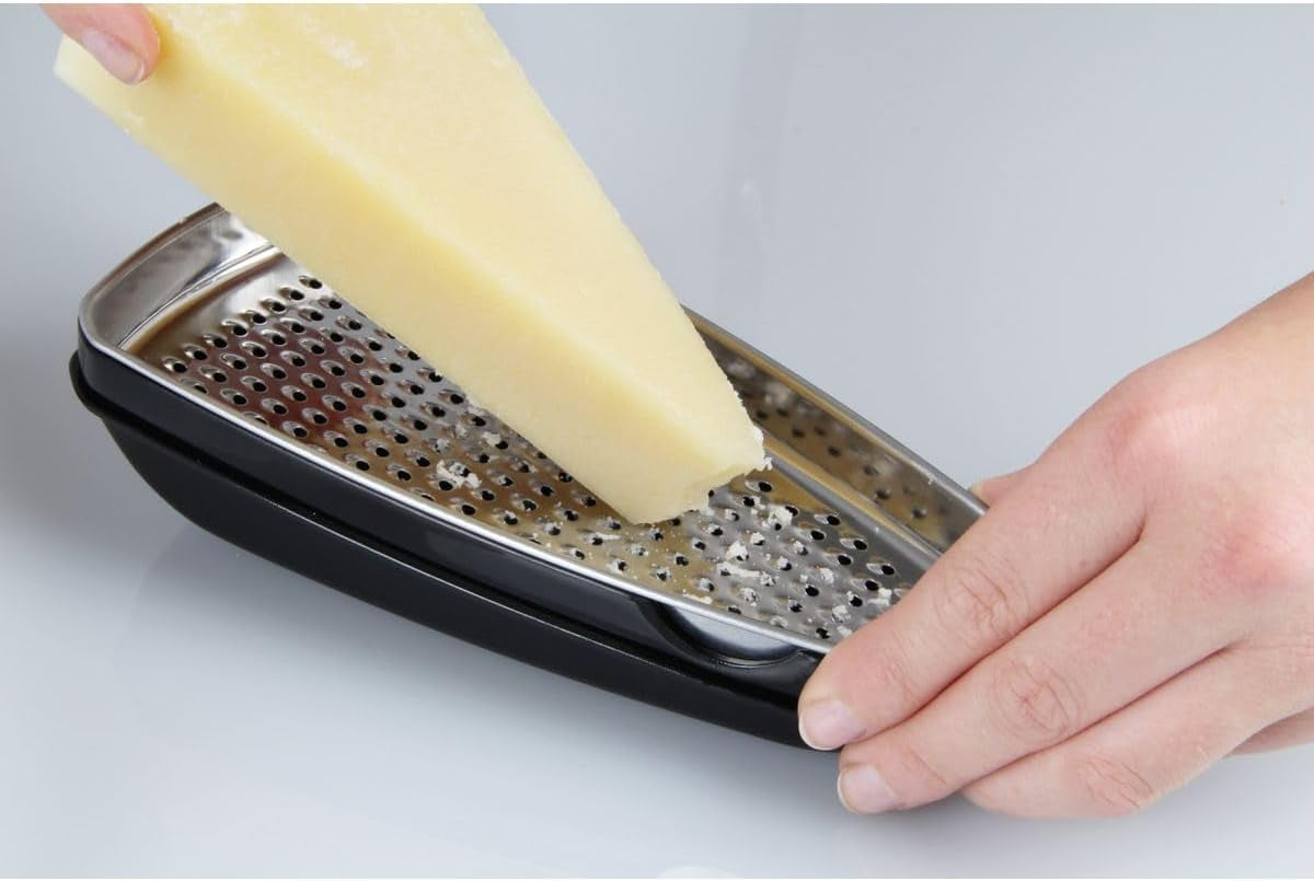 FACKELMANN Food&More 45463, RVS parmezaanse rasp met vershouddoos Dunschiller Naty Shop