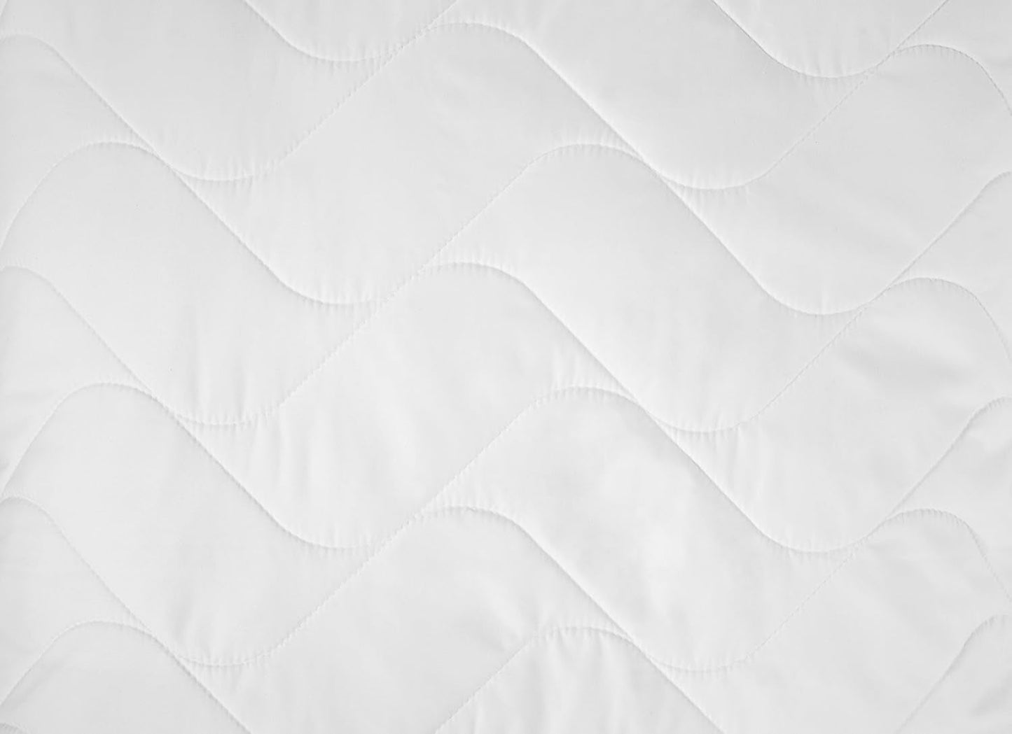 Traumnacht Topcool kussen, Met ademende functionele vezels, 80 X 80 Cm, Oeko-Tex gecertificeerd, Geproduceerd volgens de Duitse kwaliteitsnorm Naty Shop standaard kussens