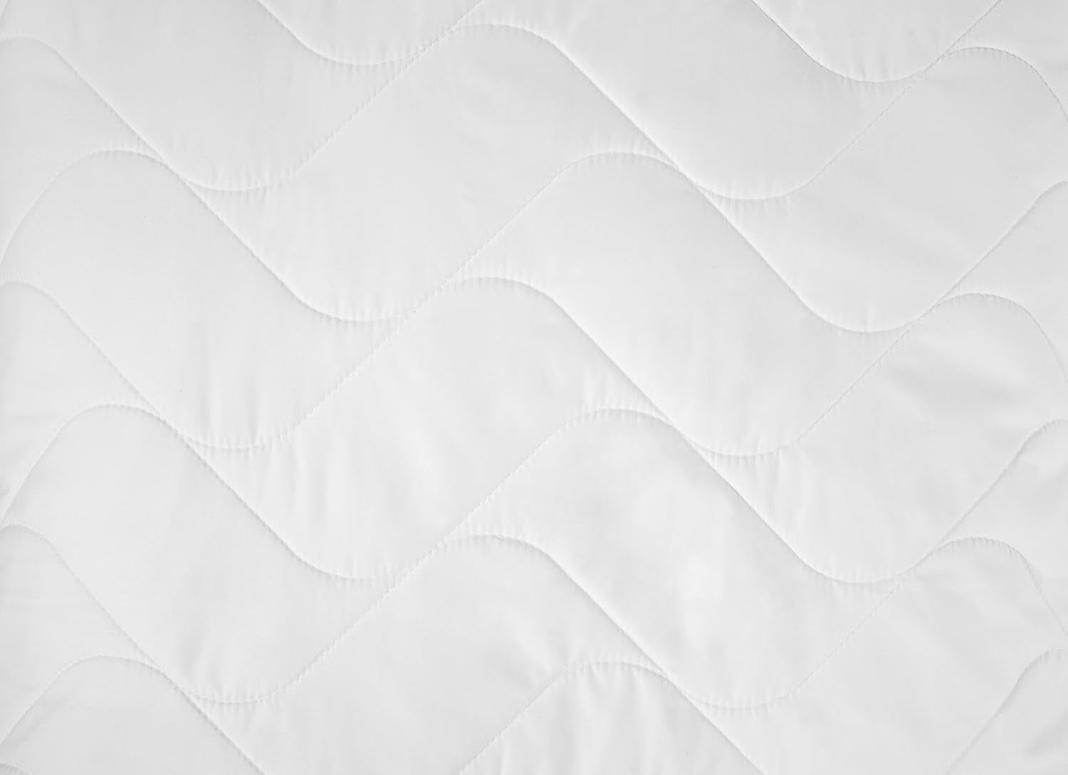 Traumnacht Topcool kussen, Met ademende functionele vezels, 80 X 80 Cm, Oeko-Tex gecertificeerd, Geproduceerd volgens de Duitse kwaliteitsnorm Naty Shop standaard kussens