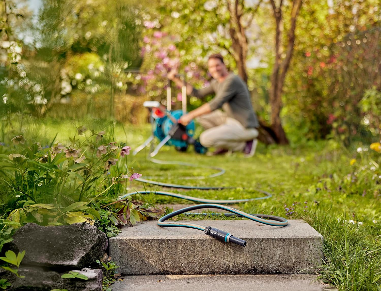 Gardena EcoLine slang 1/2 inch, 20 m zonder systeemcomponenten: Duurzame tuinslang van gerecycled plastic, vrij van ftalaten en schadelijke stoffen, sterke gripfunctie, vorst- en UV-bestendig (18930-20)