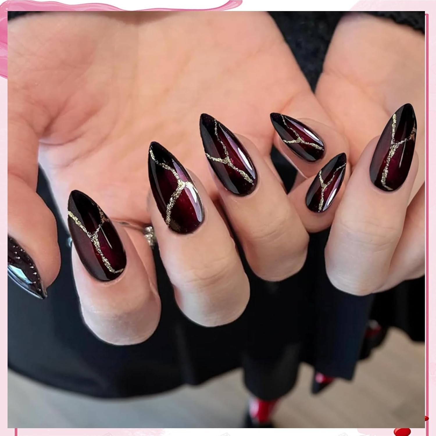 24 stuks rode en zwarte kunstnagels Lijm op kunstnagels Lijm op nagels Amandelvormige nageltips Volledige dekking kunstnagels Druk op nagels Set Rode en zwarte kunstnagels