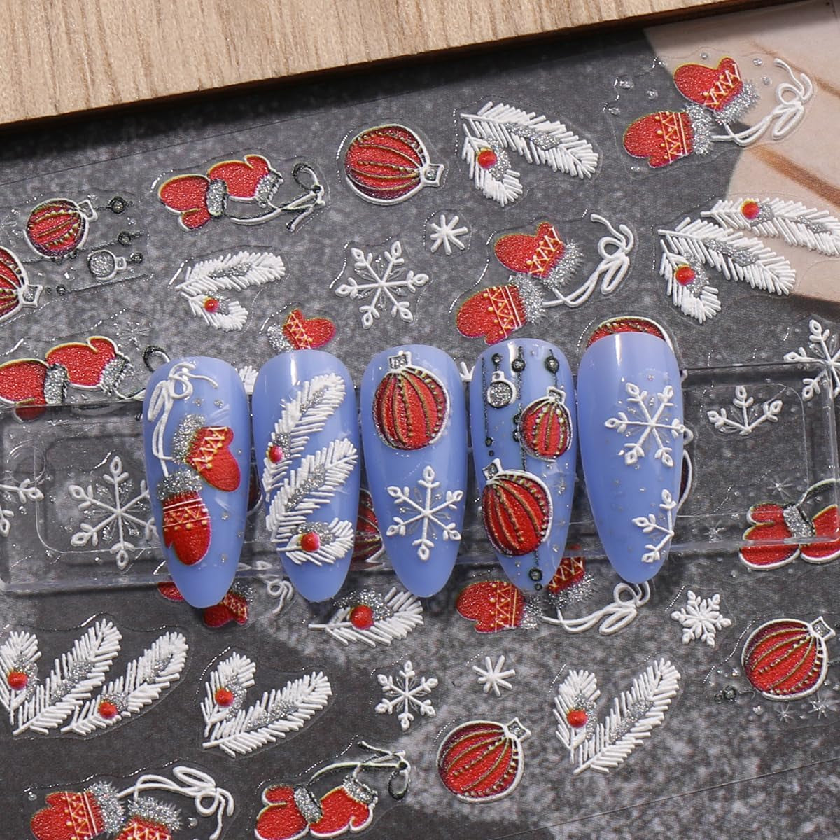 JMEOWIO 3D Nagelsticker Weihnachten Glitzer Nail Art Sticker Selbstklebend Nagelaufkleber 5D Stereoskopisch Schneeflocke Winterurlaub Süß Decoratie Nageldesign Zubehör 4 Blatt