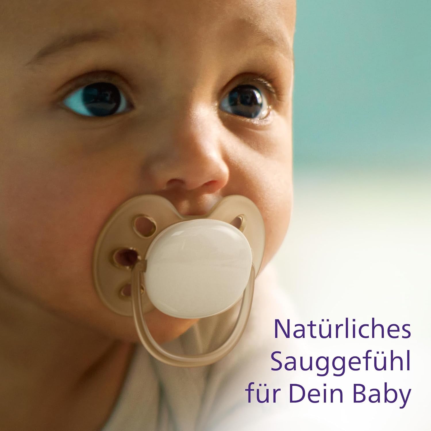 Philips AVENT Ultra Soft-fopspenen - pakket van 4 extra zachte BPA-vrije fopspenen voor baby's van 0-6 maanden, inclusief draagtas en sterilisatie (model SCF091/35)