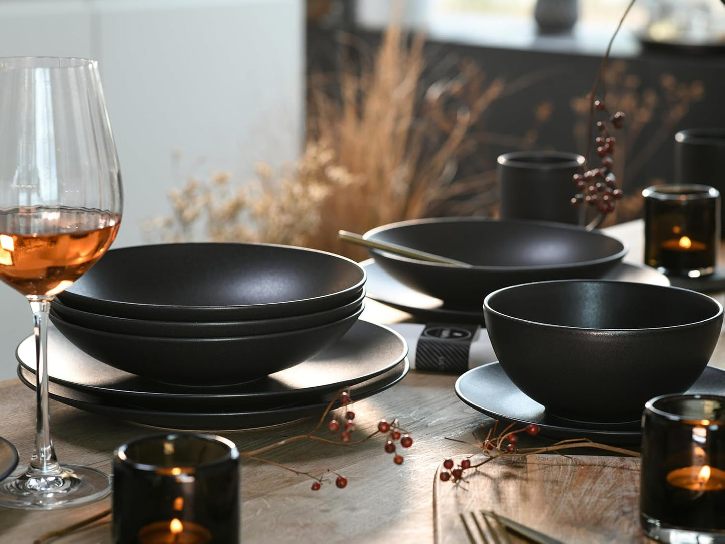 Creatable, 23146, SOFT TOUCH BLACK-serie, 20-delige serviesset, porseleinen combinatieservies, vaatwasser- en magnetronbestendig, gemaakt in Portugal