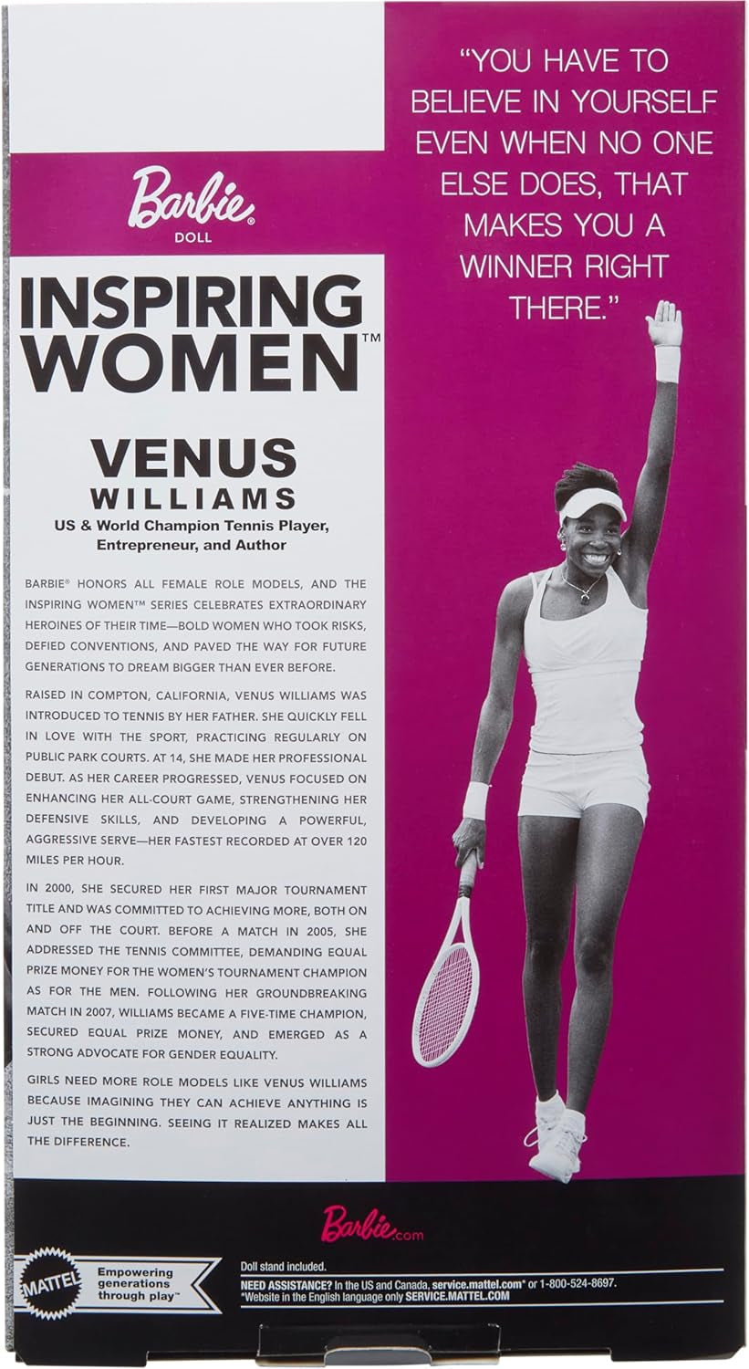 Barbie Inspiring Women Series Venus Williams modepop met gesigneerd uniform en tennisracket inclusief presentatiedoos HRM49