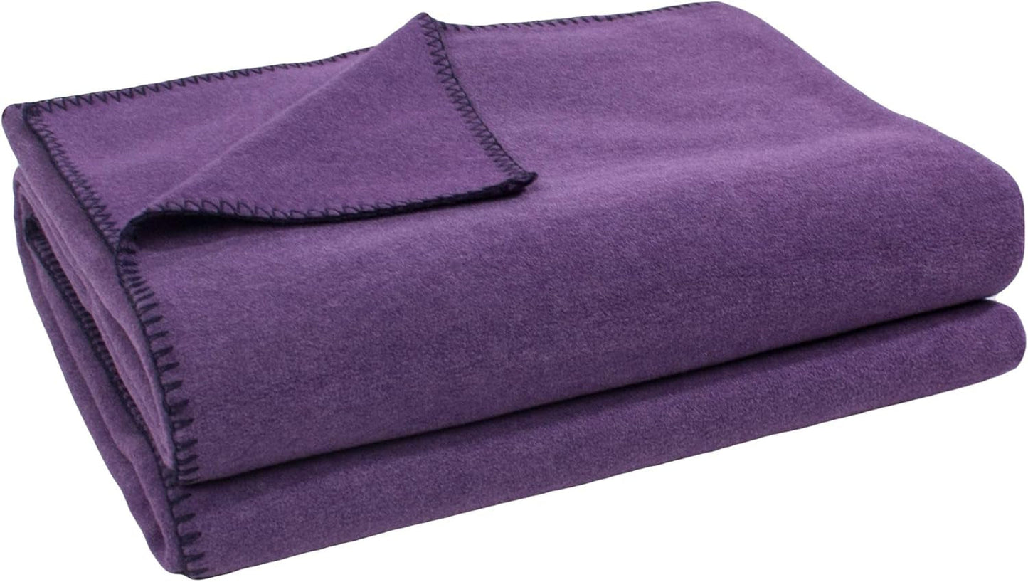 Zoeppritz deken in kleur: Rood, Gemaakt van 65% Polyester, 35% Viscose, Afmeting: 160X200 Cm, 103291-235-160X200 Zoeppritz Bedden en Hoezen Sinds 1828 490 Aubergine 180 X 220 Cm