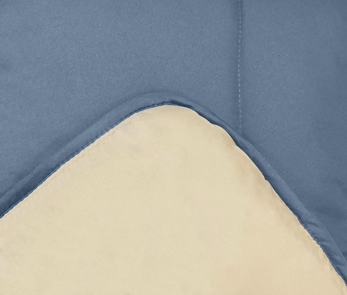 Poyet Motte Calgary dekbed, polyester, olie/mastiek, polyester, petroleum/mastiek, 260 X 240 X 1 Cm Dekbedden en quilts Naty Shop