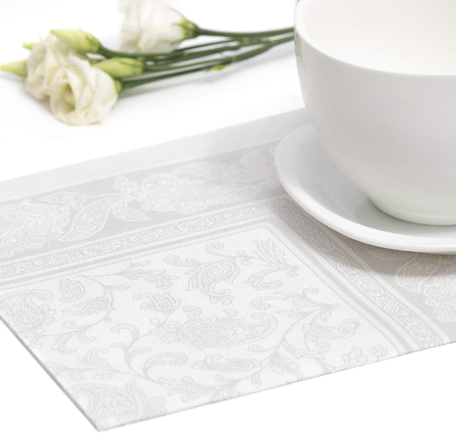Papstar 11682 50 servetten "Royal Collection" 1/4 vouw 40 X 40 cm "Ornamenten", wit