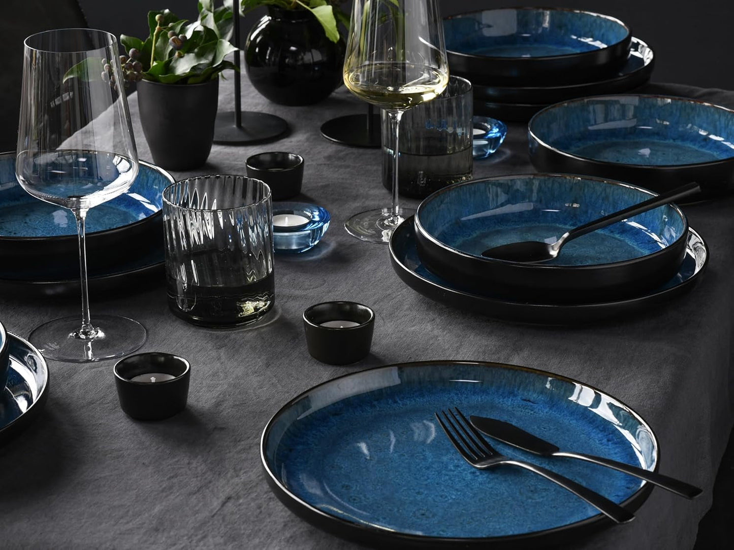 CreaTable, 20149, Nordic Fjord Blue-serie, 16-delige serviesset voor 4 personen, porseleinen combinatieservies, vaatwasmachine- en magnetronbestendig, kwaliteitsproductie
