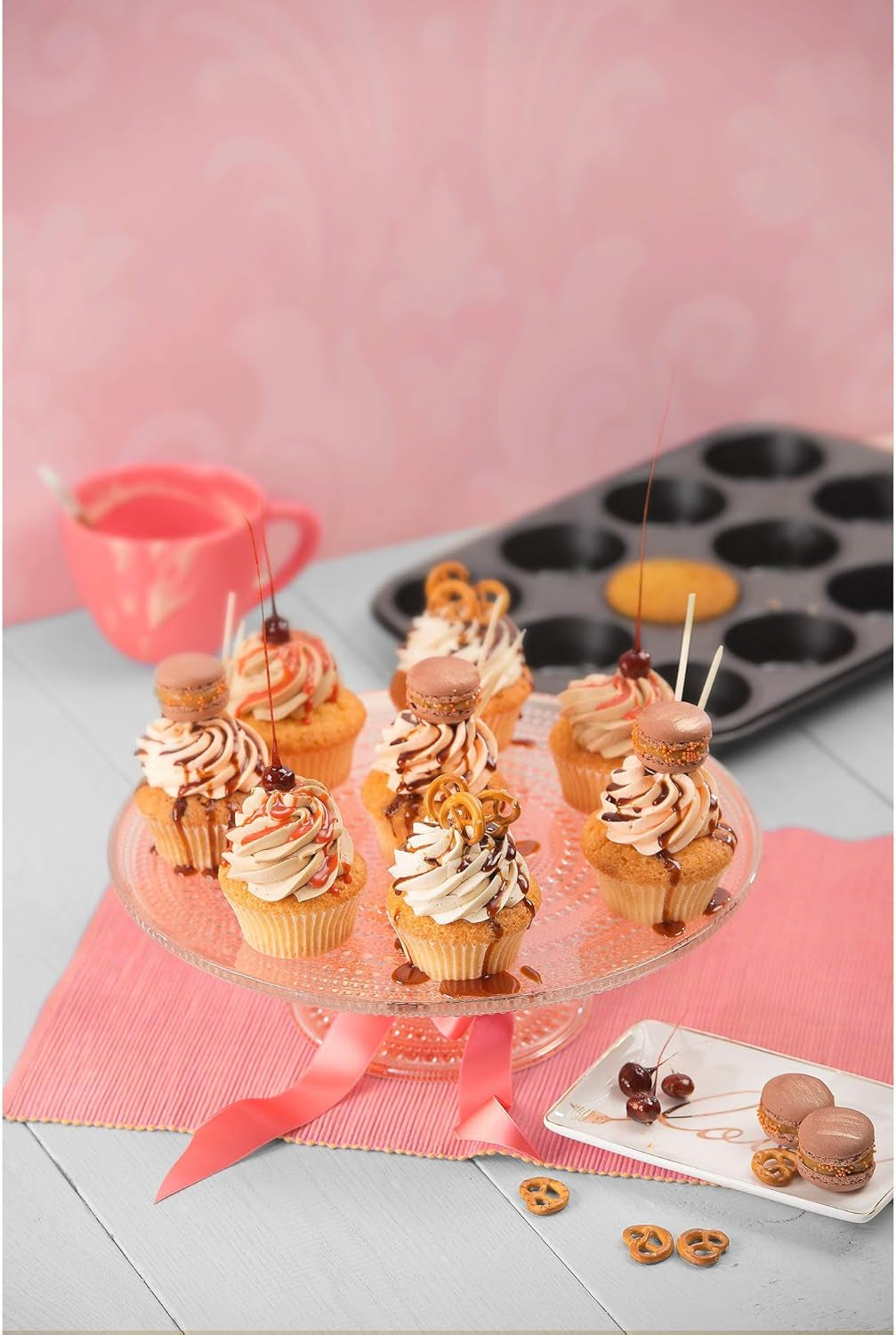 Kaiser Classic Tarteform Mit Hebeboden 28 Cm, Quicheform Antihaftbeschichte & Inspiration Muffinform Blech Für 12 Muffins, Muffin Backblech 38 X 27 Cm, Beschichtet, Standardgröße Vormen en bakplaten Naty Shop
