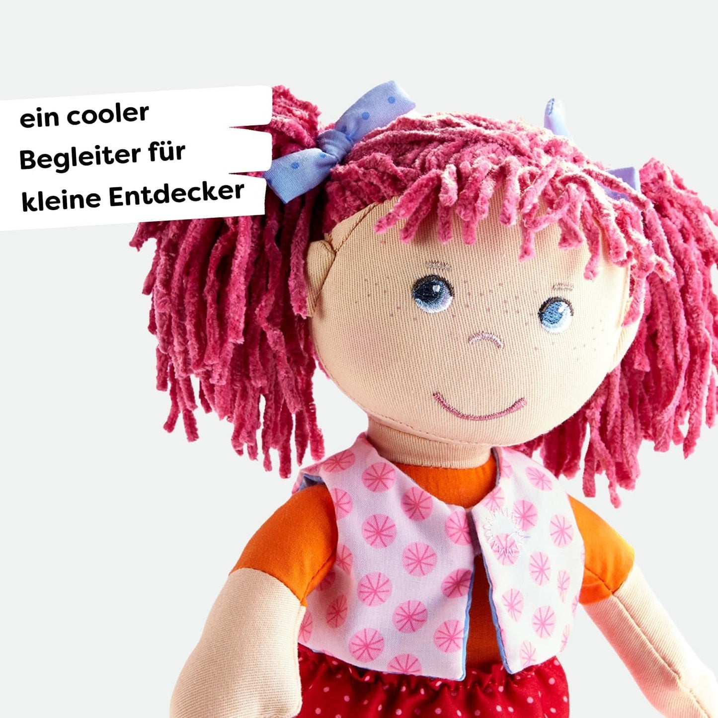 HABA Lily Lou pop - Zachte stoffen pop vanaf 18 maanden - 30 cm met kleding en haar - Ideaal speelkameraadje voor kleine kinderen - 1302842001