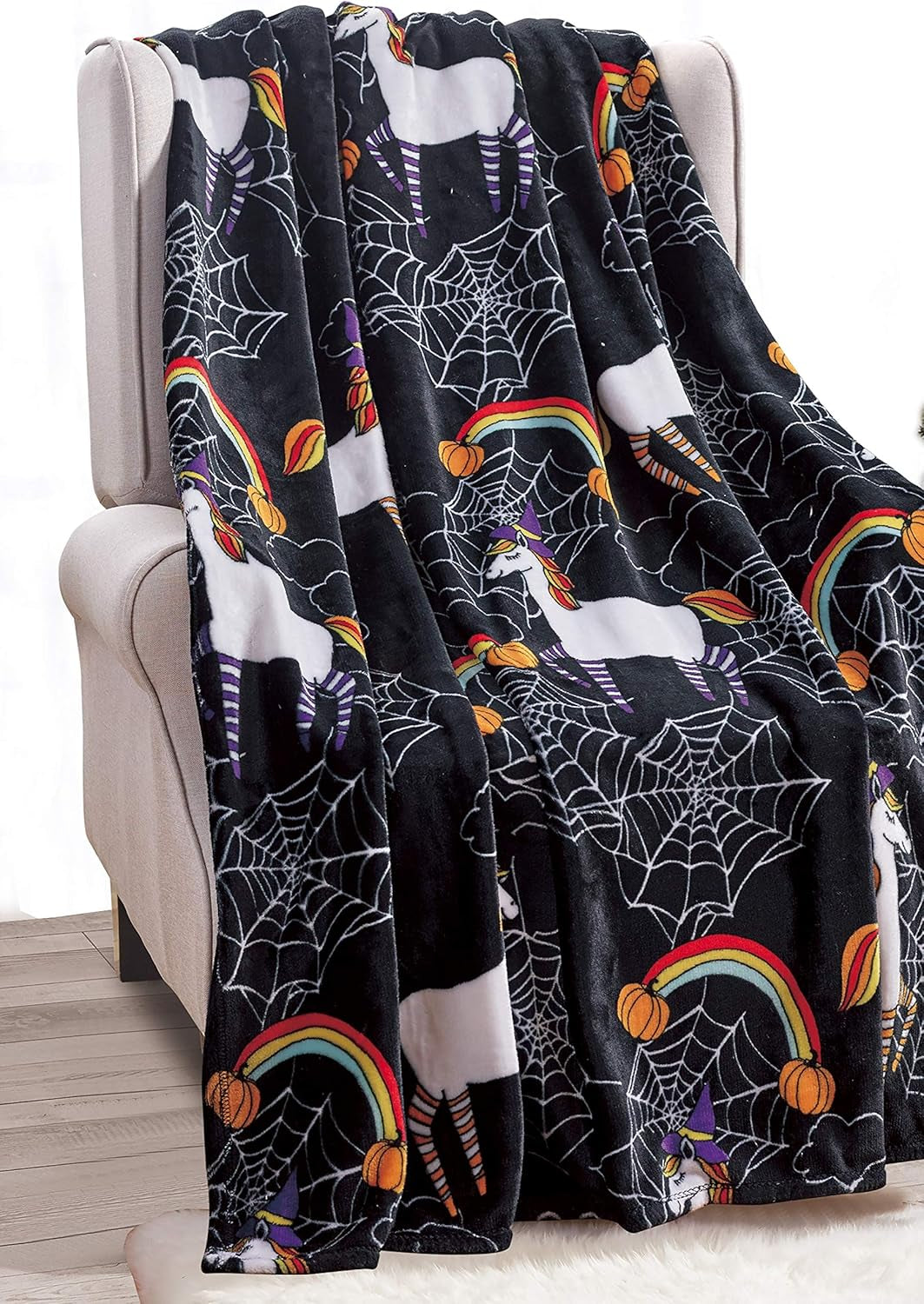 Elegant Comfort Lichtgewicht Halloween-themadeken, zacht, gezellig en pluche, perfect om te ontspannen dit griezelige seizoen, 127 x 152,4 cm, Skull and Bones bedden en hoezen Elegant Comfort Eenhoorn Zwart 50 X 60