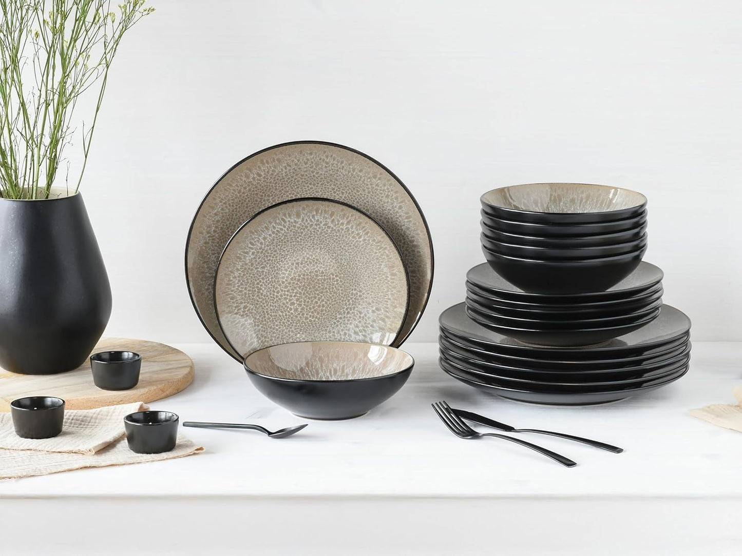CreaTable, 24464, Malmö Beige-serie, 18-delige serviesset voor 6 personen, aardewerken bordenset, vaatwasmachine- en magnetronbestendig, kwaliteitsproductie