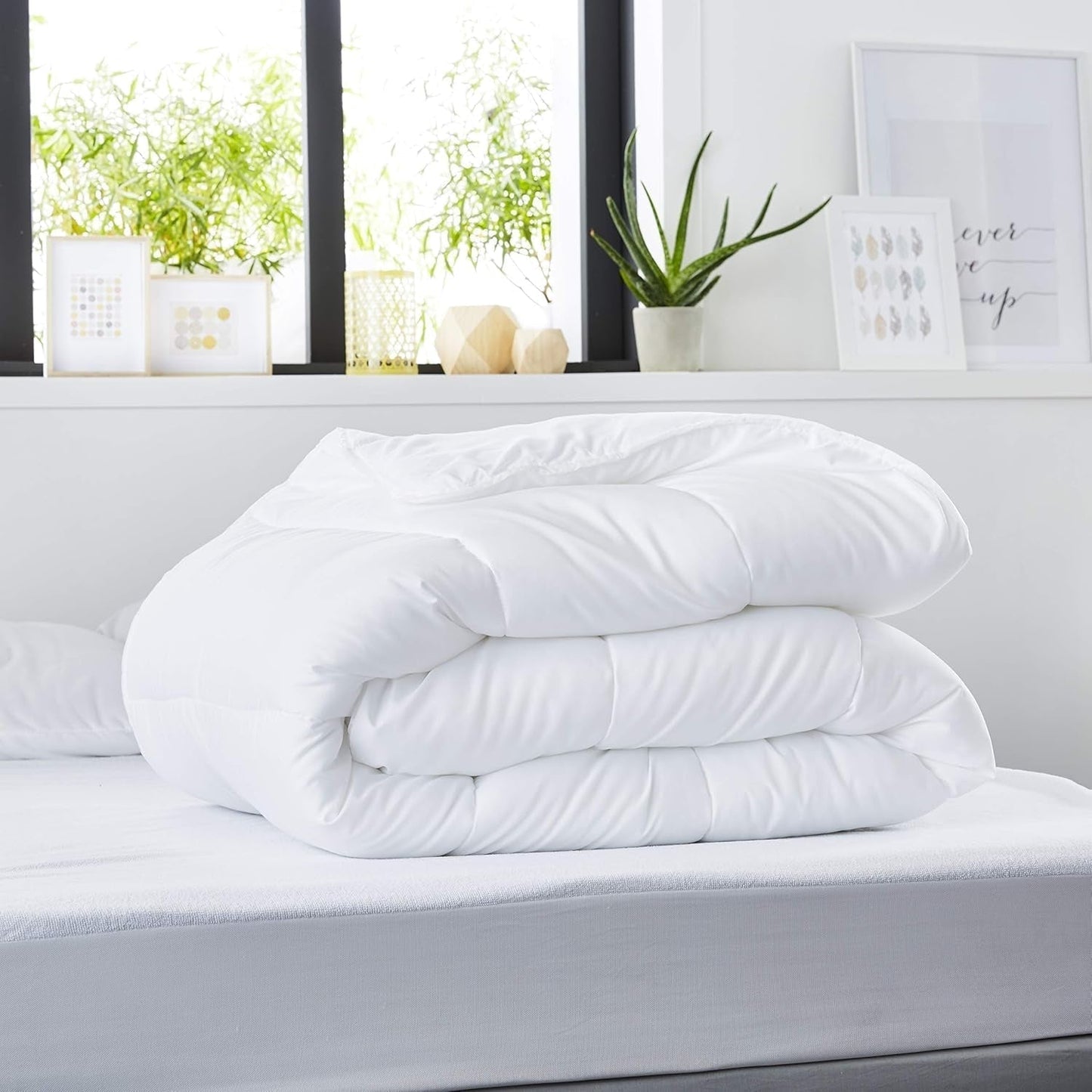 SWEET NIGHT - Zomerdekbed 220G/M² | 140X200 Cm | Dun en licht | Zacht en comfortabel | Wasbaar | Dekbed 100% microvezel Dekbedden en dekbedden Naty Shop