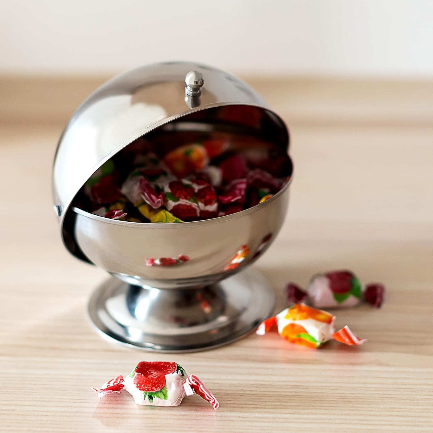 Relaxdays SWEETY suikerpot van roestvrij staal 14 x 13 x 13 cm (H x B x D) suikerbol met roldeksel rond snoepdoos zilver