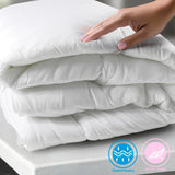 BOHEMIE | Dekbed/bedvulling 120 cm, dekbed 300 G/M², hypoallergene vulling gemaakt van ademende anti-mijtvezels, extra zachte en antibacteriële vulling, maat 200 X 200 cm Dekbedden en dekbedden Naty Shop