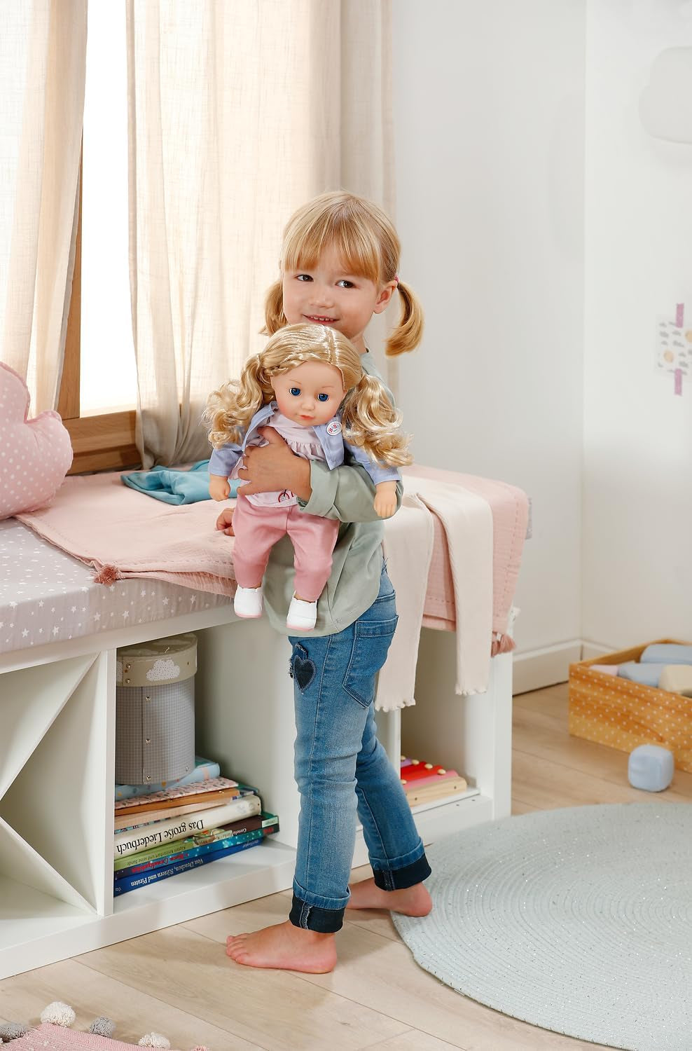 BABY born Sophia Rose - zachte pop van 36 cm - Pop met hoogwaardig blond haar en slaperige ogen - Geschikt voor kinderen vanaf 1 jaar