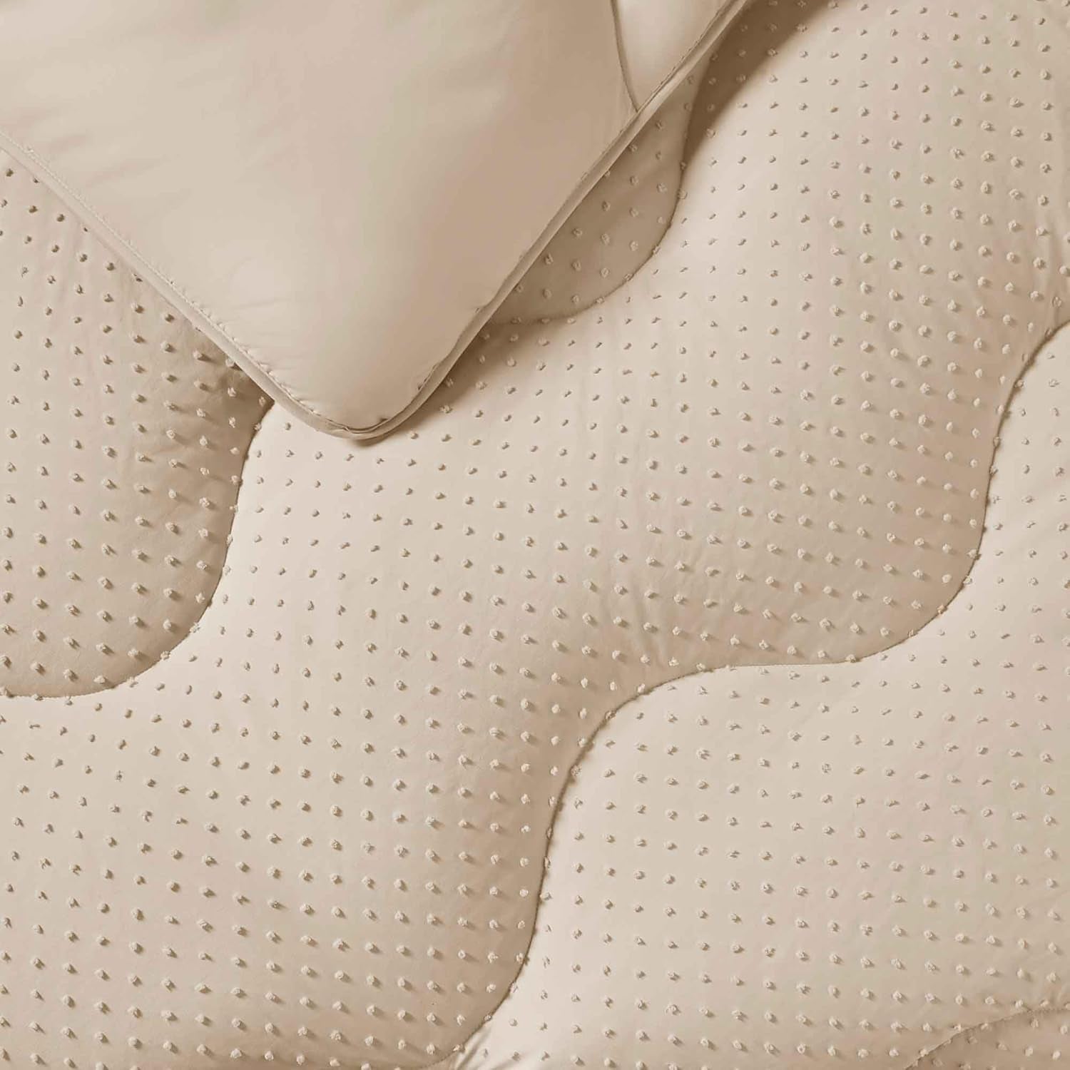 Night Lark dekbed zonder hoes, 4,5 Tog, Kingsize, Getufte Dot-collectie, luxe beddengoed, hypoallergeen, machinewasbaar, warm zand dekbedden en quilts Naty Shop