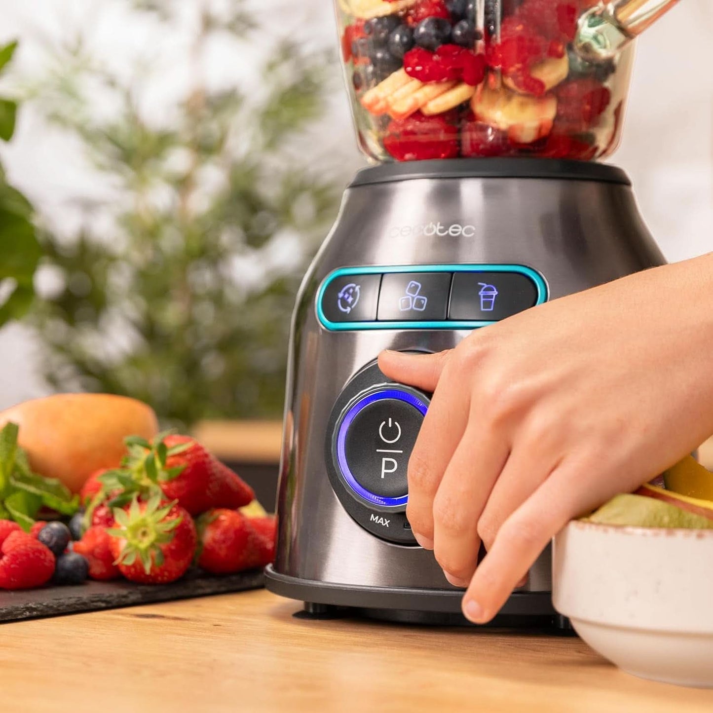 Cecotec Standmixer Power Zwart Titanium 2200MAX Smooth, 2200 W Maximale Leistung, 6 Klingen Aus Edelstahl, Ice-Crush-Funktion, Turbo- en Smoothie-Funktion, Autoclean-Funktion Kitchen Naty Shop