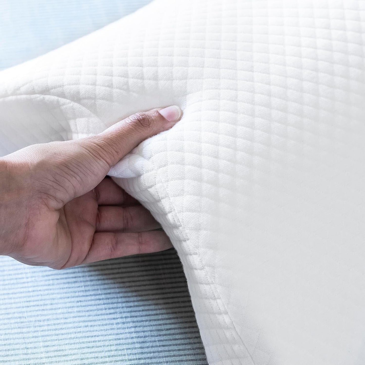 InnovaGoods - Visco-elastisch nekkussen voor koppels, Ergonomisch ontwerp voor ontspanning van koppels, Traagschuim voor drukverlichting, Afneembare hoes, Wit, 36 x 12,5 x 30,5 cm, Traagschuim