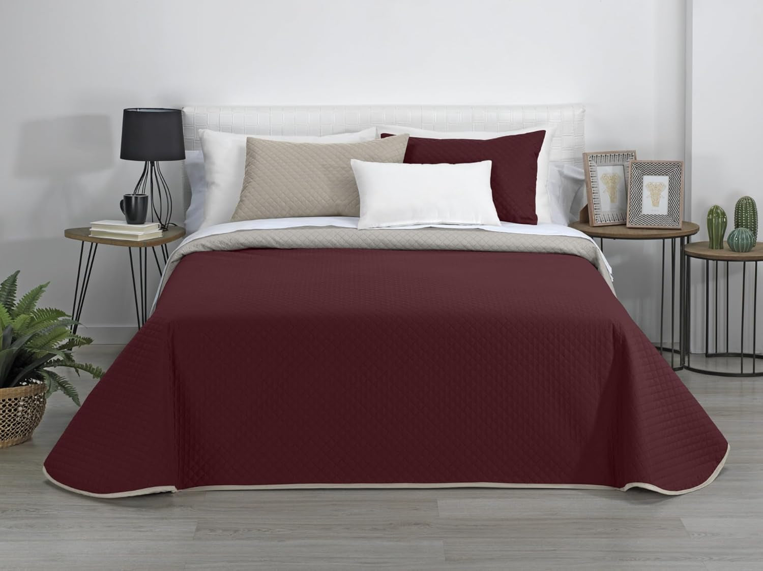 Estoralis | AVA | Omkeerbare boetiekquilt | Voor alle seizoenen | Kleur - Grijs/Rood | Voor bed van 80/90 cm. bed. (180 X 270 Cm. Ancho X Alto) | Gewatteerde quilt Quilts en quilts Naty Shop Standaard titel