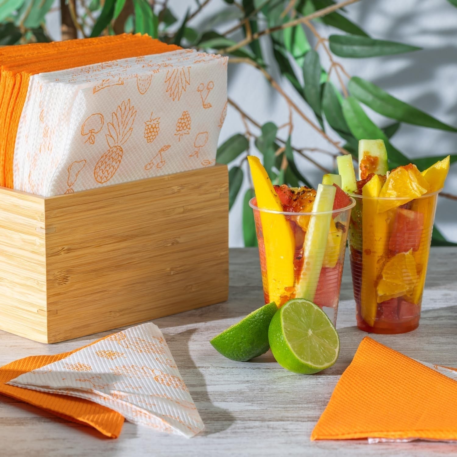 Renova Red Label papieren servetten, 140 servetten, half wit, gedecoreerd, halve kleur, standaardformaat