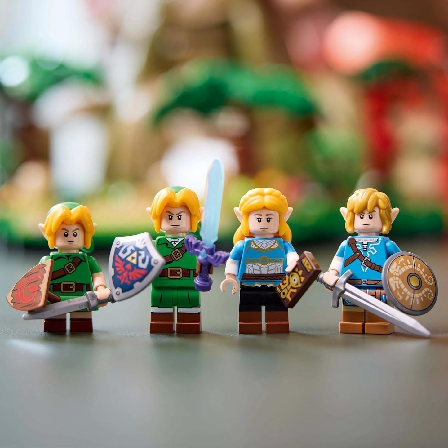 LEGO The Legend of Zelda Deku Tree 2-In-1 - verzamelstuk met prinses Zelda en 3 Link minifiguren - bouwset voor volwassenen en cadeau-idee voor videogamefans - 77092 Bouwsets Besuche den LEGO-Store