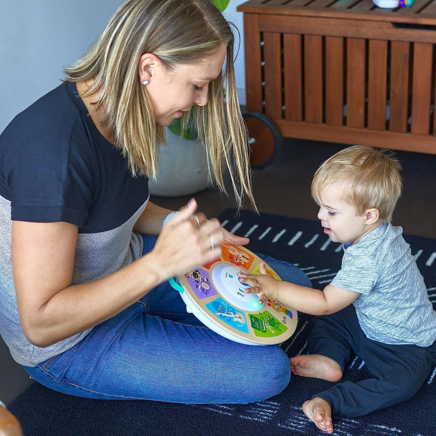 Baby Einstein, Hape, Cal's Smart Sounds Symphony Magic Touch Houten elektronisch activiteitenspeelgoed in 3 talen (Engels, Frans en Spaans), 3 standen, vanaf 6 maanden Babyspeelgoed Naty Shop