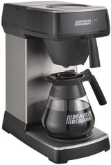 F454 Novo-espressomachine, 1,5 l, zwart, 430 (H) x 205 (B) x 340 (D) mm