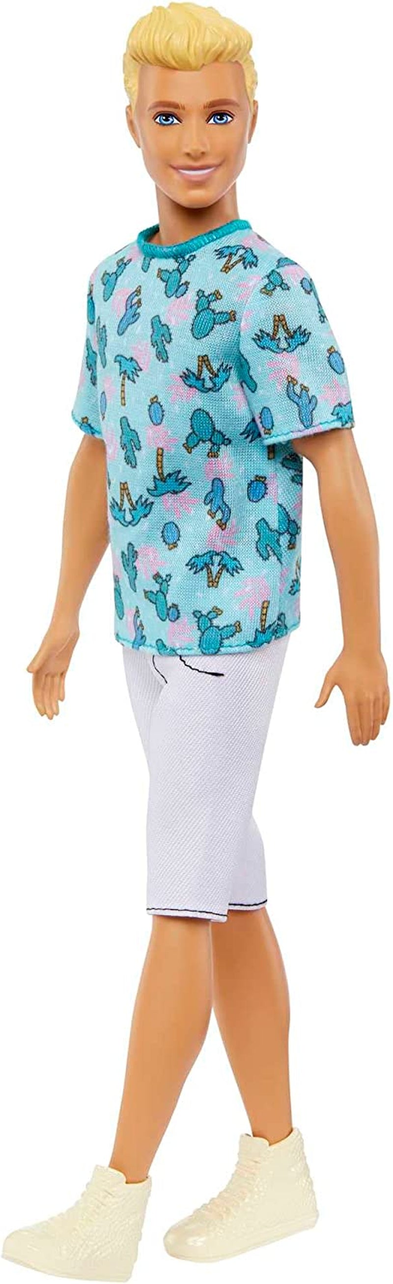 Barbie Ken Fashionistas-pop - T-shirt met cactus- en palmprint, witte shorts en sneakers, perfect voor avonturen met vrienden en wandelingen door de stad, voor kinderen vanaf 3 jaar, HJT10 Naty Shop-poppen