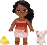Jakks Pacific Moana 2 Little Sister Simea pop en Pua speelset 27 cm hoog, inclusief 1 poppenoutfit, 1 Pua en 1 plastic bananenbos, aanbevolen voor kinderen vanaf 3 jaar