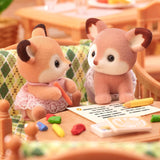 Sylvanian Families 5800 Deer Twins, speelset met dierenfiguren, bosdierenfiguren, speelgoed voor kinderen vanaf 3 jaar