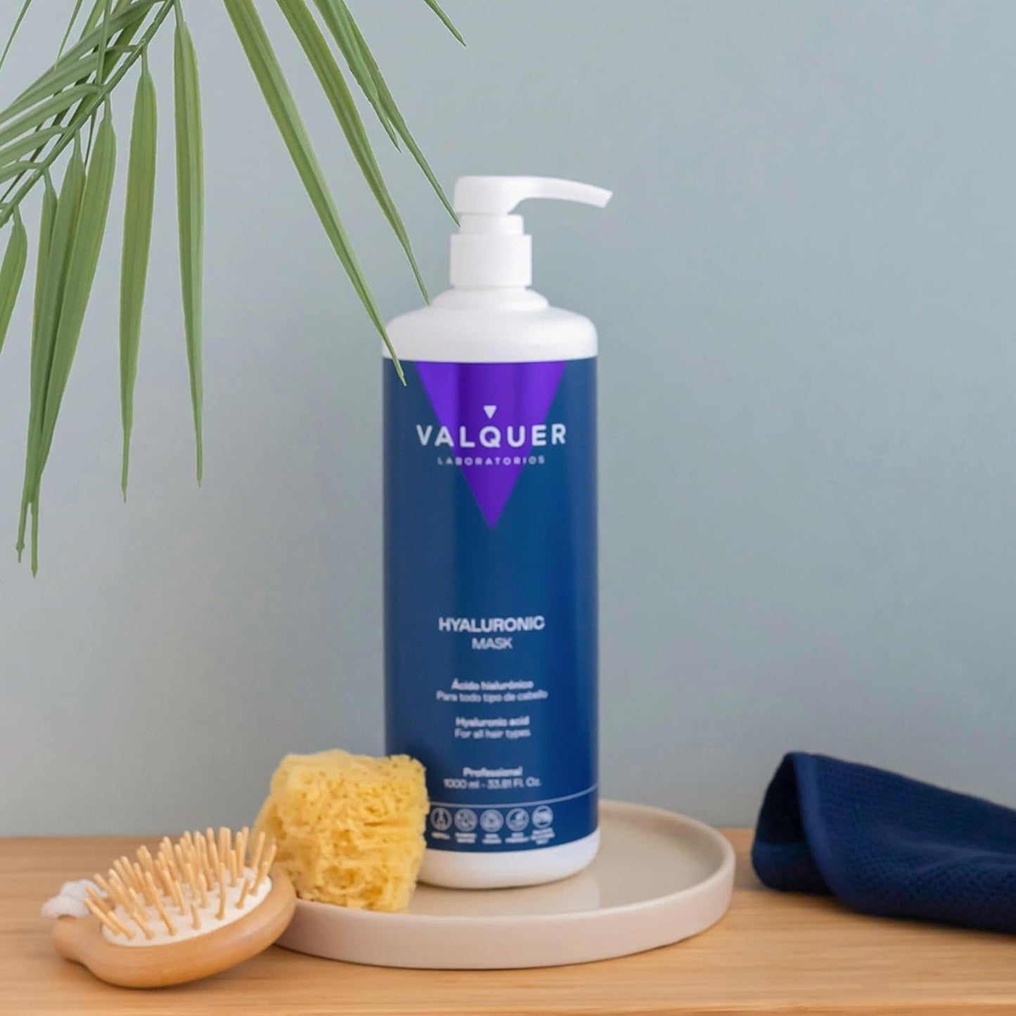 Valquer Hyaluronic Hair Treatment - Hydraterend haarmasker met lavendelgeur - Sulfaat- en siliconenvrij - 975 ml Naty Shop Haarmasker