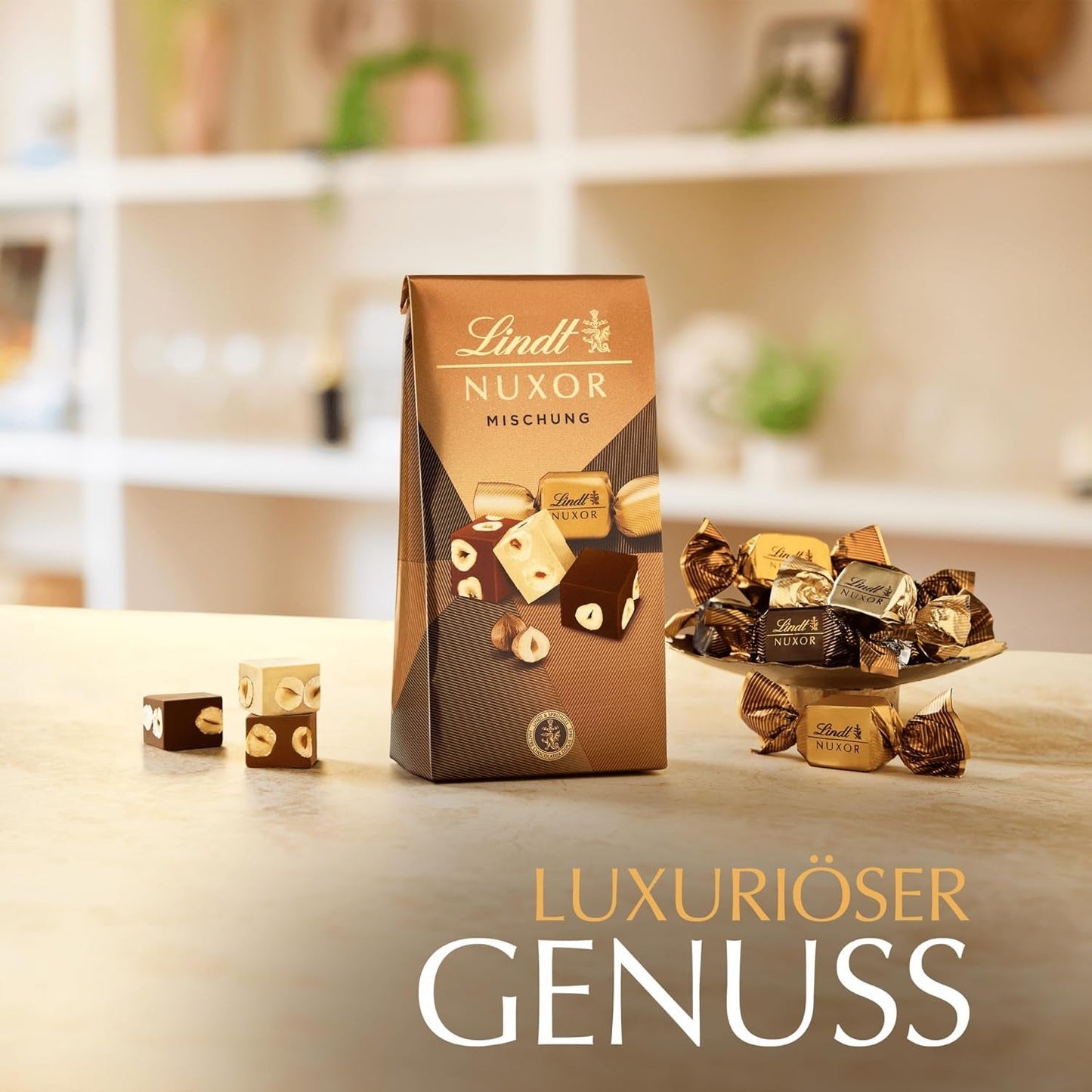 Lindt-chocolade | Mix voor tas NUXOR | 103g | Gianduja Romige Chocoladeblokjes in Drie Assortimenten met Geroosterde Hele Hazelnoten | Chocolade cadeau