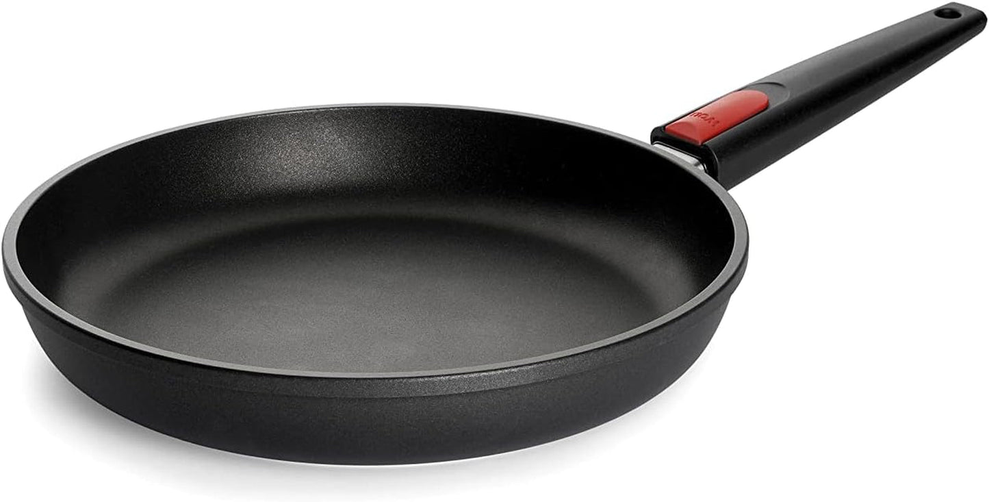 Woll Nowo Titanium platte koekenpan - Inductie, 5 Cm hoogte, afneembare handgreep - voor alle soorten kookplaten, Gegoten aluminium, antiaanbaklaag Potten en pannen Naty Shop 28 Cm