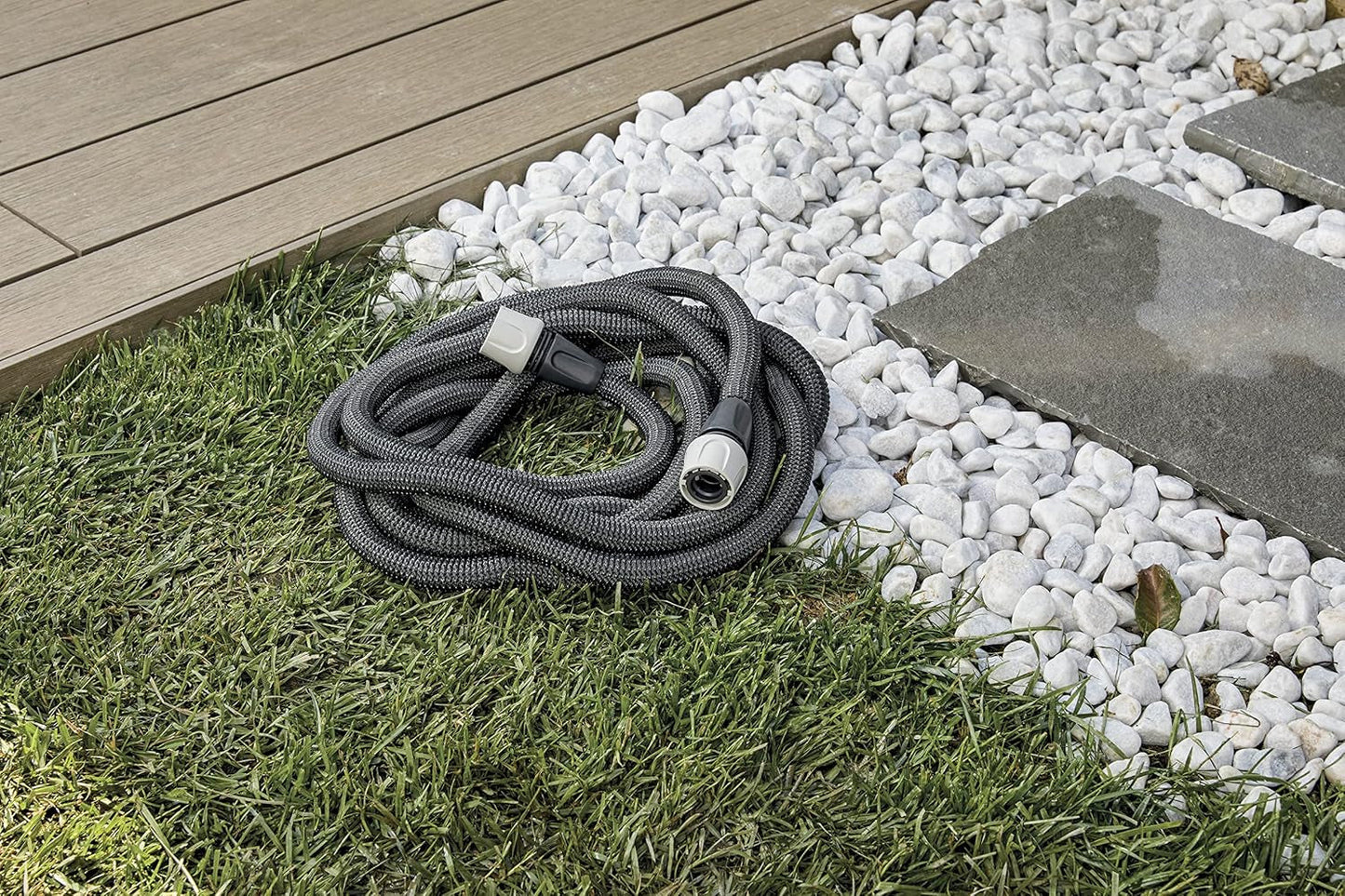 GF SRL, Aquapop Grey Easy 10, 10 meter zelfverlengende gevlochten slang, made in Italy, met mini-tuinsproeier en aansluitingen voor tuinirrigatie, donkergrijs