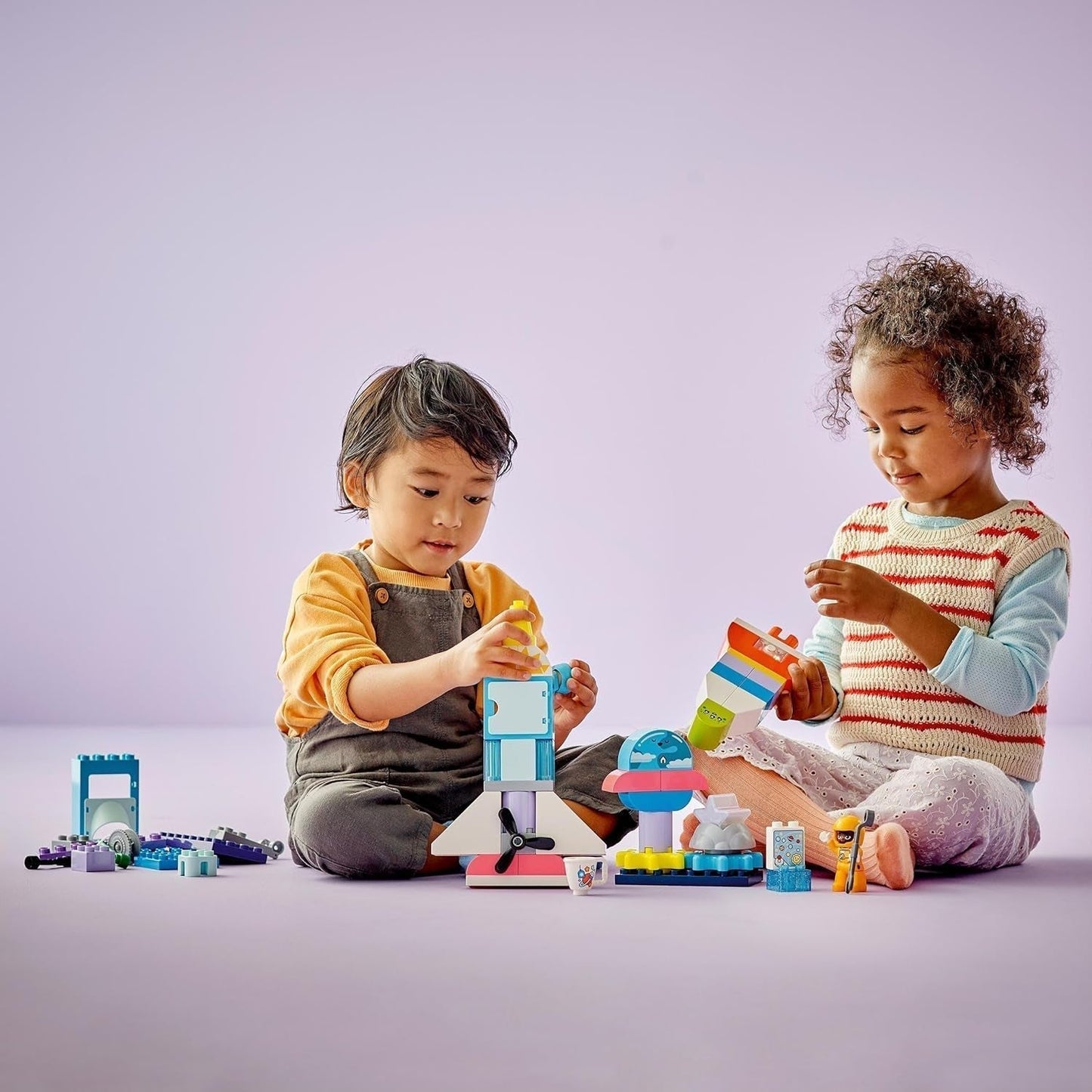 LEGO DUPLO 3-in-1 Space Shuttle Veel avontuur Ruimteset Raketspeelgoed voor kinderen Bouwwetenschapspeelgoed Vroege ontwikkelingsmotorische vaardigheden Cadeau voor 3-jarigen 10422 Bouwsets bij LEGO-Store