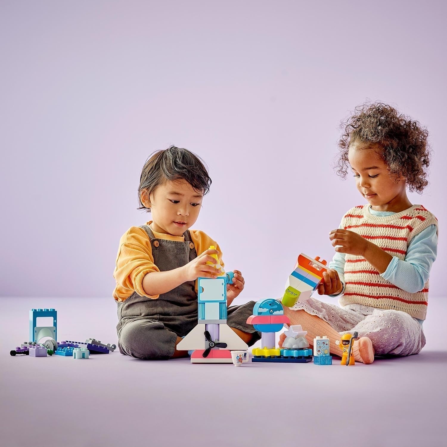 LEGO DUPLO 3-in-1 Space Shuttle Veel avontuur Ruimteset Raketspeelgoed voor kinderen Bouwwetenschapspeelgoed Vroege ontwikkelingsmotorische vaardigheden Cadeau voor 3-jarigen 10422 Bouwsets bij LEGO-Store