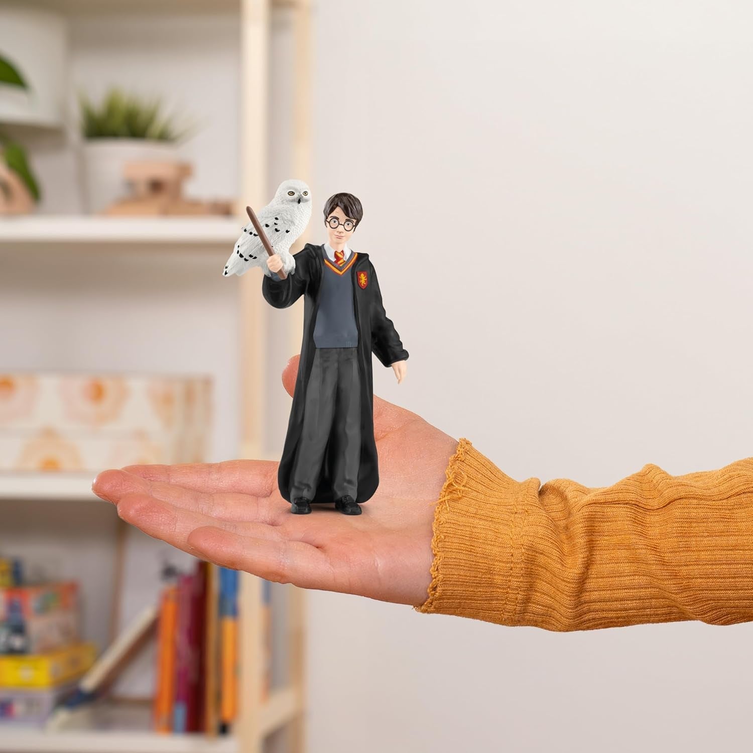 Schleich 42633 Harry Potter & Hedwig, vanaf 6 jaar, HARRY POTTER - Beeldje, 4 X 2,5 X 10 cm, Veelkleurig/Ocean Tides Actiefiguren Naty Shop