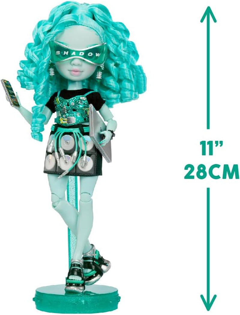 Rainbow High Shadow High Series 3 - Berrie Skies - Groene modepop - Modieuze outfit en meer dan 10 kleurrijke speelaccessoires - Ideaal voor 4-12-jarigen en verzamelaars