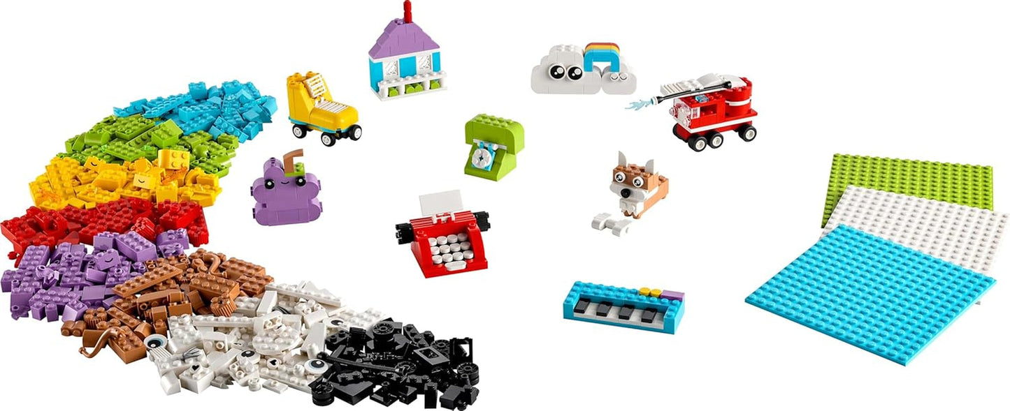 LEGO Classic creatieve set om te bouwen en te spelen - set met gekleurde stenen - bouw een huis, een hond, een grappige auto, een pianoklavier en een regenboog - knutselset voor jongens en meisjes vanaf 5 jaar Bouwsets Besuche den LEGO-Store