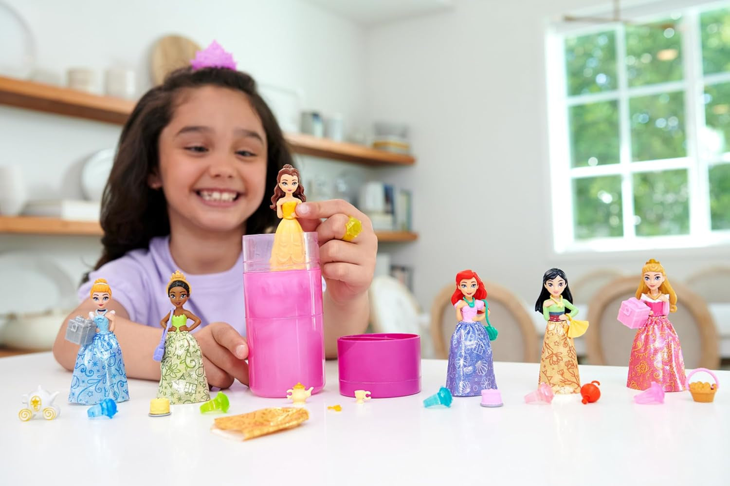 Disney Princess Color Reveal - 6 verrassende watergeactiveerde poppen, accessoires, voor kinderen vanaf 3 jaar, Ariël, Tiana, Mulan, Assepoester, Belle, Aurora, HPX39