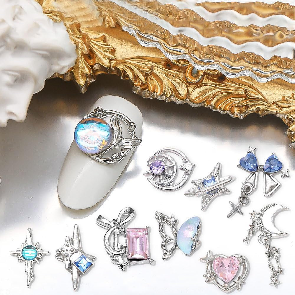 16 Stijl Luxus Mond Stern Nagel Charms 3D Nail Charms Y2K Legierung Strasssteine ​​Bogen Schmetterling Nagel Schmuck Metall Nail Art Charms Nägel Glitzersteine ​​​​Nailart Rhinestones Nageldesign Zubehör