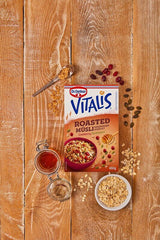 Dr. Oetker Vitalis Geroosterde Muesli met Veenbessen en Pompoenpitten: Geroosterde Muesli met Gedroogde Veenbessen, Pak van 8 (8 x 501 g)