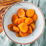 Seeberger Zachte Abrikozen: Heerlijk zachte en sappige abrikozen - zoete en fluweelzachte textuur - geen toegevoegde suikers - gedroogd - ontpit, vegan (1 x 200g) Gedroogde producten Naty Shop