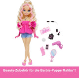 Barbie Dream Besties Puppe en Accessoires, bewegliche Barbie Malibu“ Modepuppe met goed blond haar, 11 Teile zum Thema Make-up en Haar, HYC21