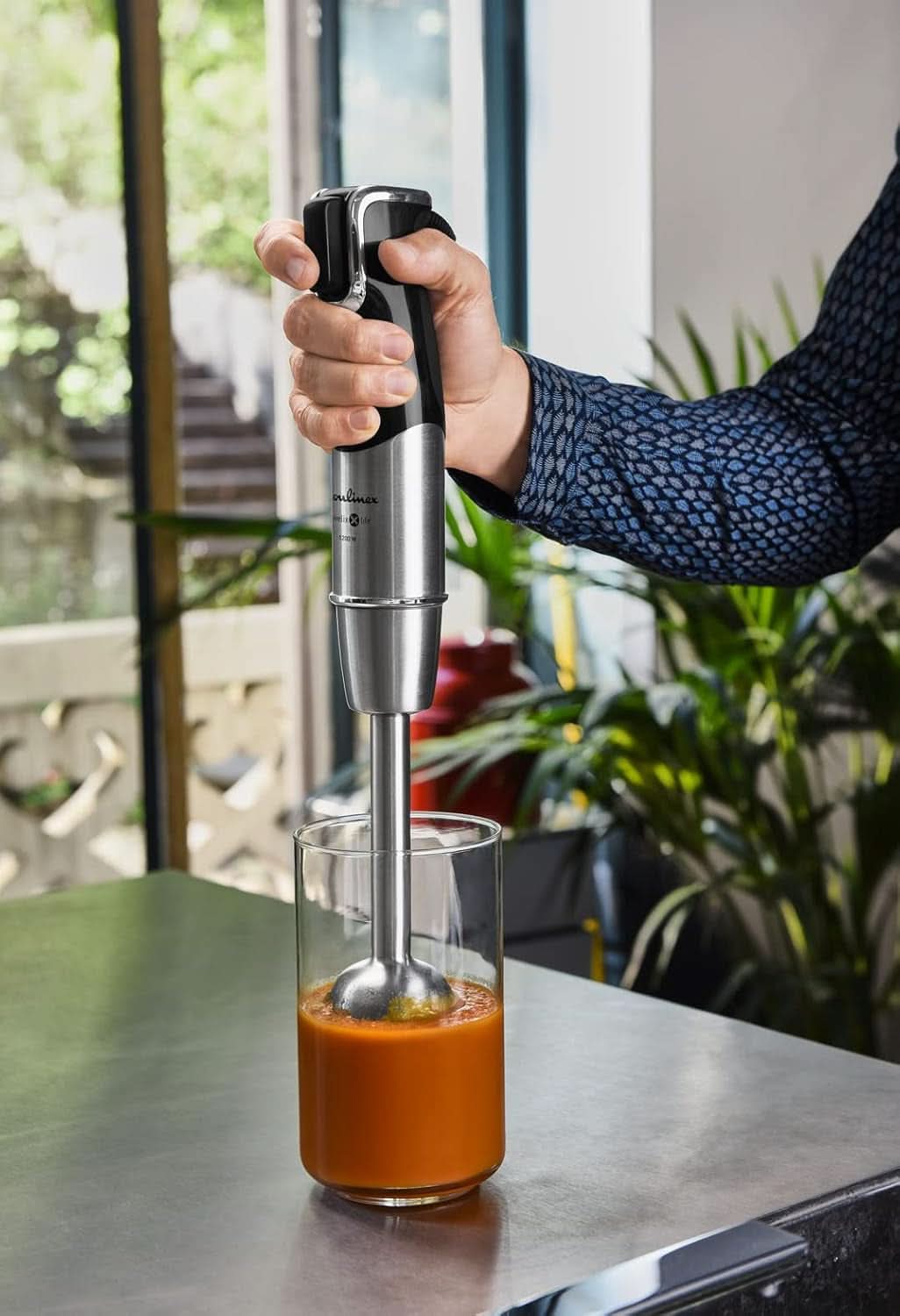 Infinyforce Pro Standmixer 1200W, Hochleistungsklingen, Schnelle Ergebnisse, Ergonomische Geschwindigkeitregelung, Geschwindigkeitregelung, Abnehmbare Spülmaschinenfeste Teile DD95JD10 Keuken Naty Shop