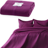 Ameliahome sprei 200X220 Cm donkergroene sprei met twee reliëfzijden Mat Satijn Carmen Bedden en Dekens Besuche den AmeliaHome-Store Carmen Violet 260X280 Cm