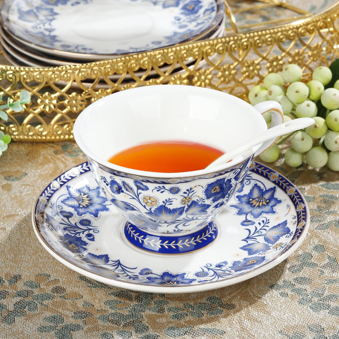 Fanquare porseleinen theeservies met blauwe bloem en metalen standaard Vintage porseleinen koffiekop en schotel Engelse koffieset voor volwassenen