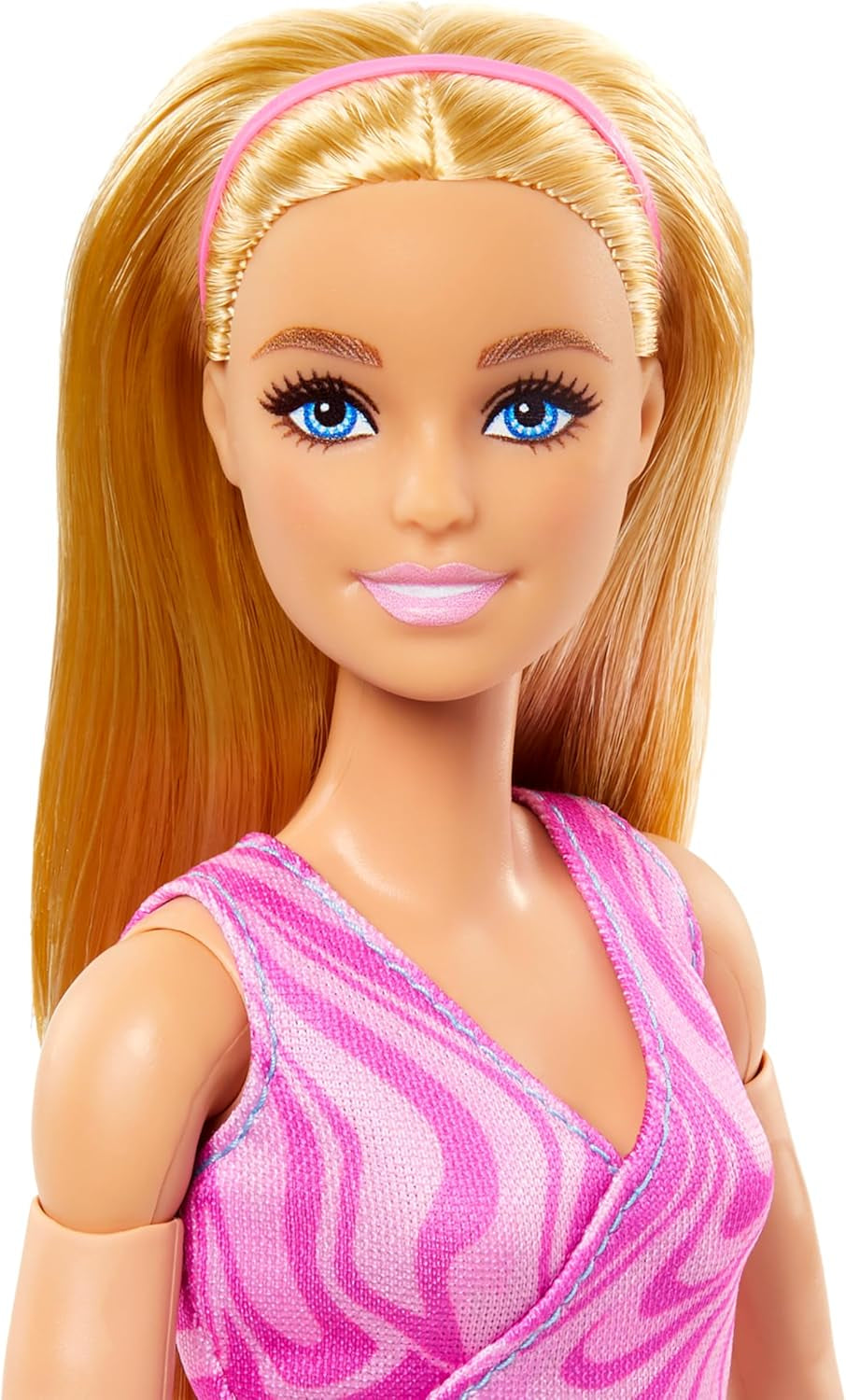 Barbie Made-to-Move pop met blond haar, afneembaar roze sporttopje en blauwe yogabroek, 22 gewrichten, HRH27, [Multicolor]
